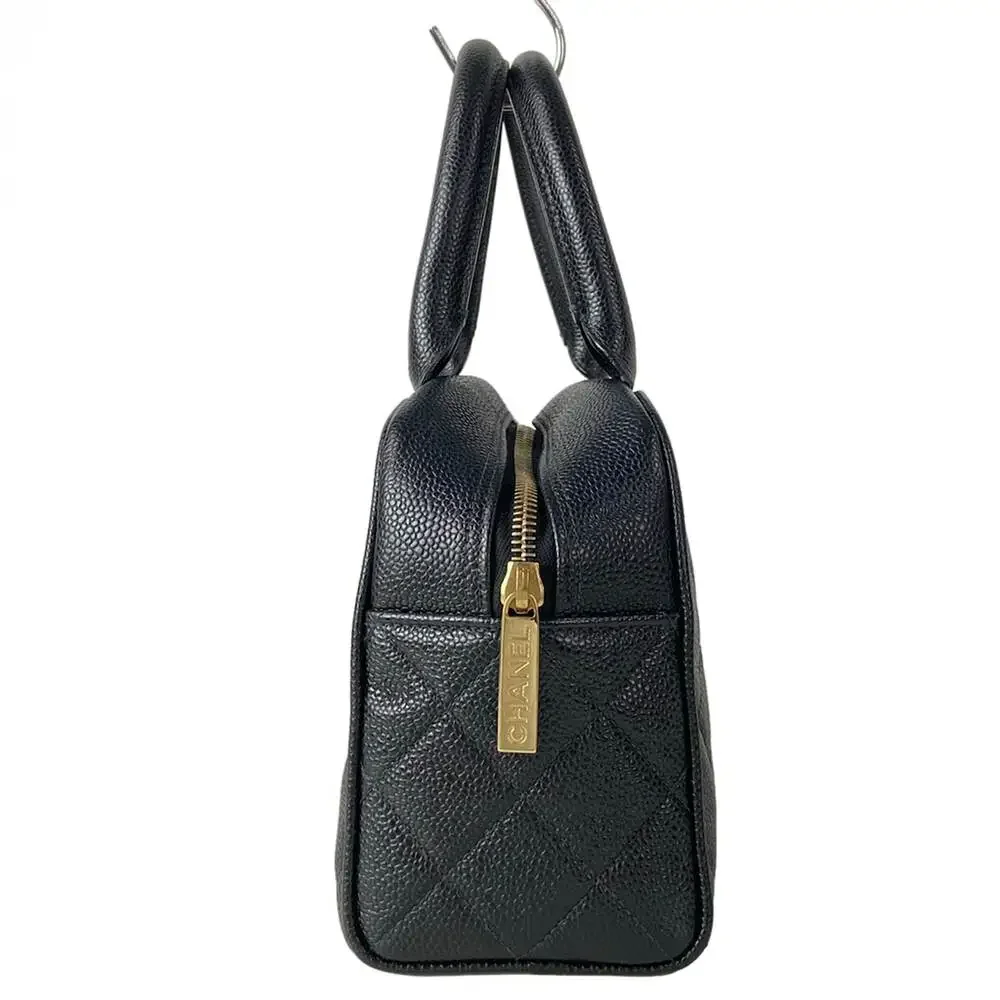 Chanel Matelasse Handbag A20996/Y01864/94305